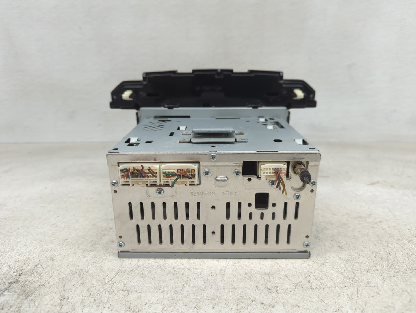 2018 Hyundai Tucson Radio AM FM Cd Player Receiver Replacement P/N:96180-D33004X Fits OEM Used Auto Parts - Oemusedautoparts