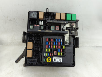 2016-2018 Hyundai Tucson Fusebox Fuse Box Panel Relay Module P/N:91941-D3023 Fits Fits 2016 2017 2018 OEM Used Auto Parts