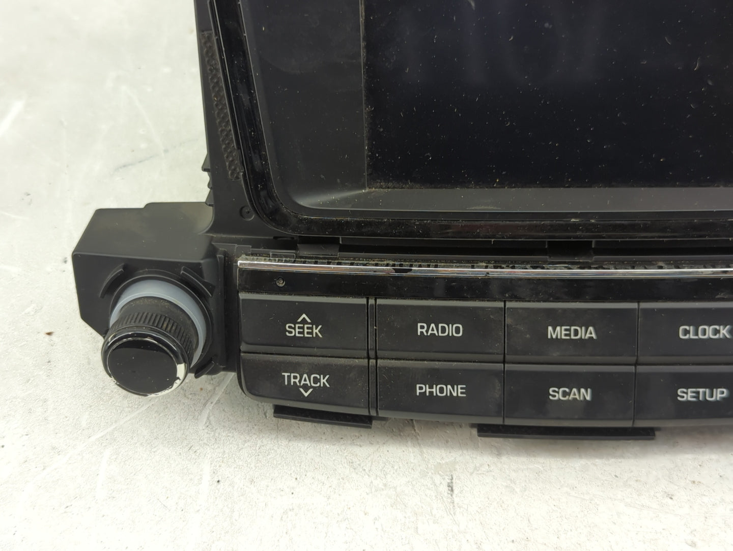 2018 Hyundai Tucson Radio AM FM Cd Player Receiver Replacement P/N:96180-D33004X Fits OEM Used Auto Parts - Oemusedautoparts