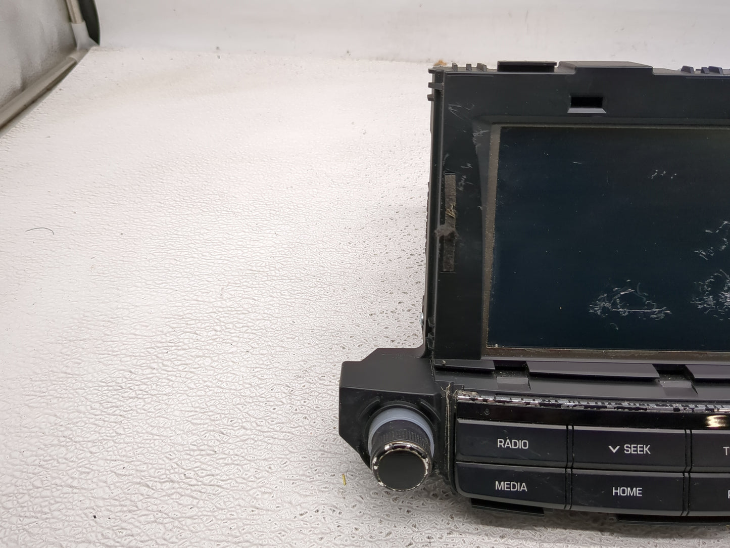 2018 Hyundai Tucson Radio AM FM Cd Player Receiver Replacement P/N:96180-D33004X Fits OEM Used Auto Parts - Oemusedautoparts