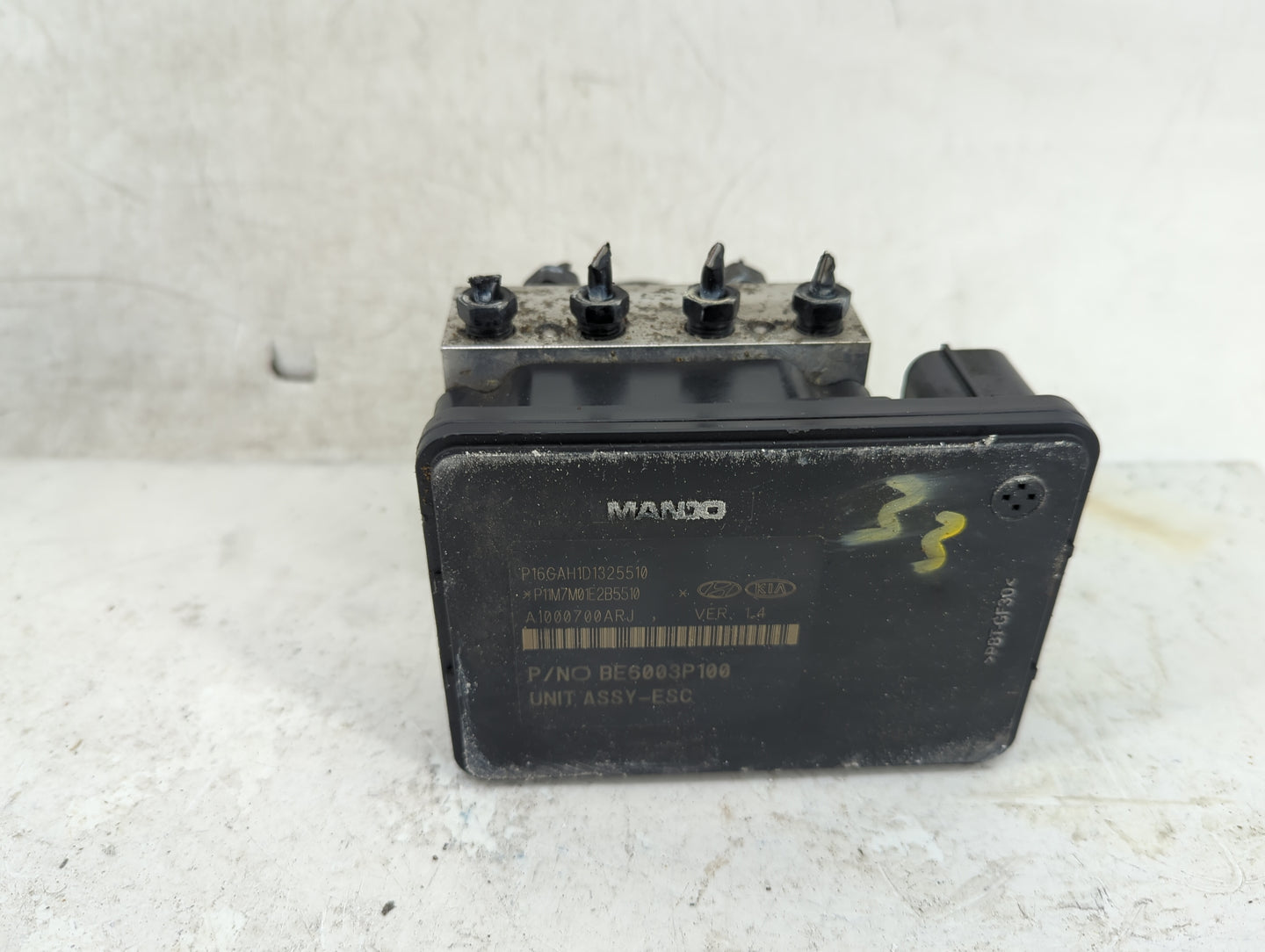 2016-2018 Hyundai Tucson ABS Pump Control Module Replacement P/N:BE6003P100 58920-D3100, A1000700ARJ Fits Fits 2016 2017 201