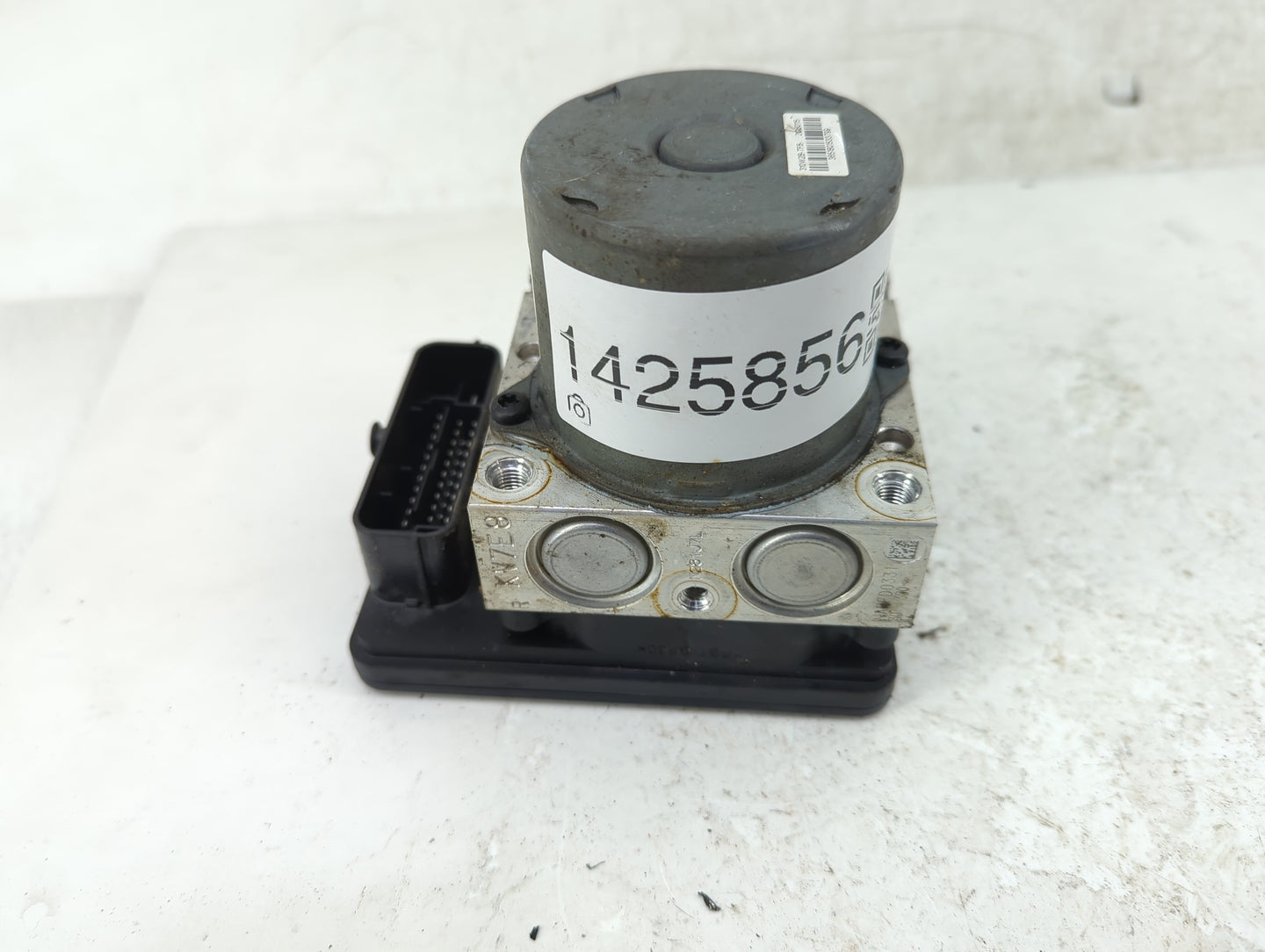 2016-2018 Hyundai Tucson ABS Pump Control Module Replacement P/N:BE6003P100 58920-D3100, 58920-D3160 Fits Fits 2016 2017 201