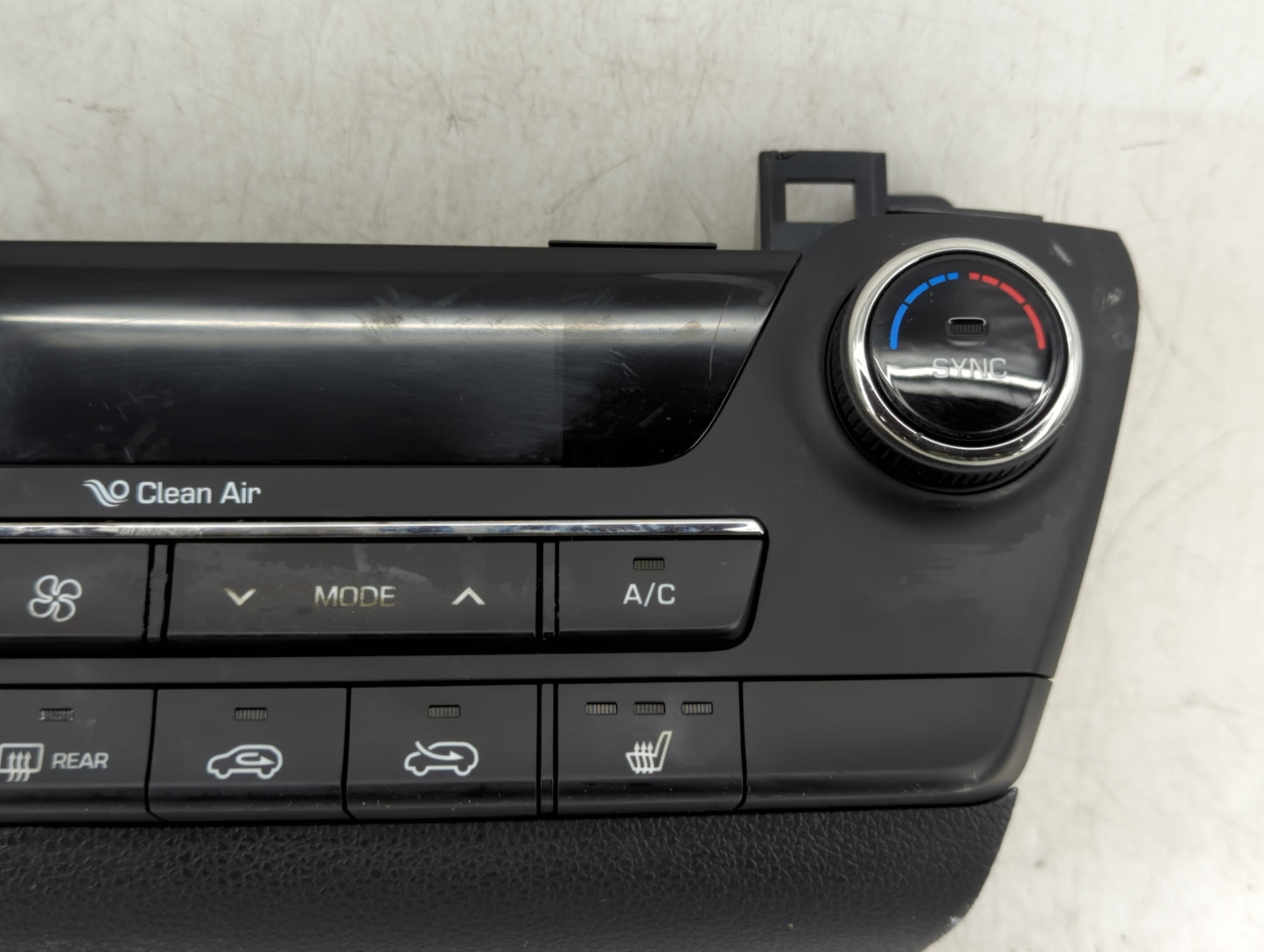 2016-2018 Hyundai Tucson Climate Control Module Temperature AC/Heater Replacement P/N:97250-D3571 Fits Fits 2016 2017 2018 O