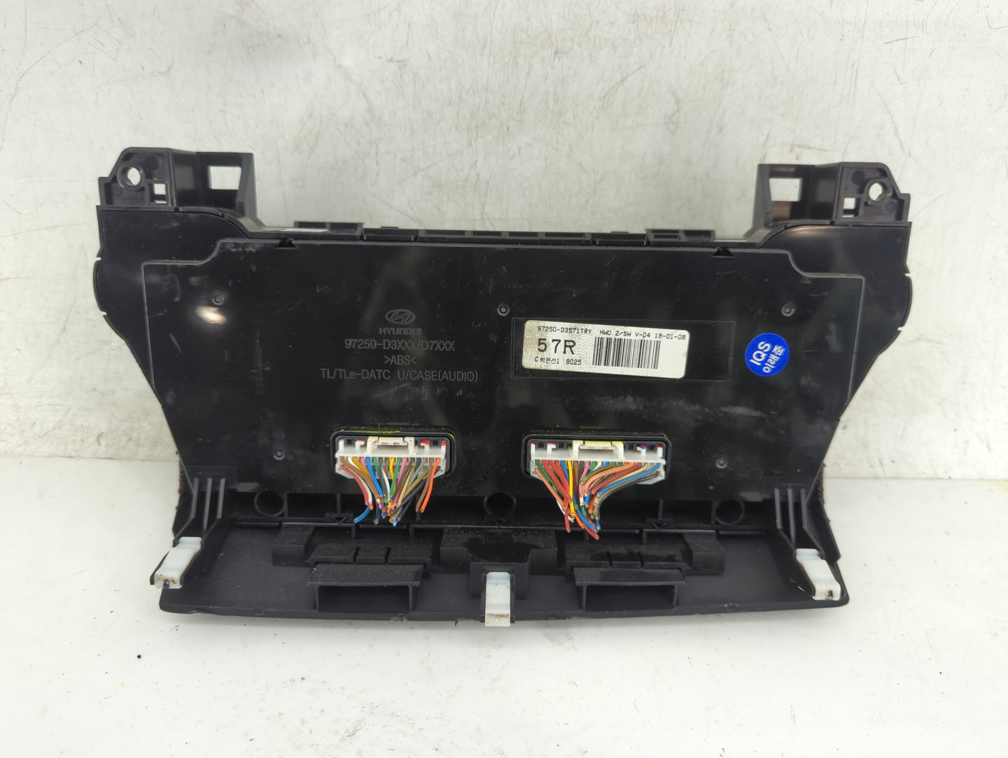 2016-2018 Hyundai Tucson Climate Control Module Temperature AC/Heater Replacement P/N:97250-D3571 Fits Fits 2016 2017 2018 O