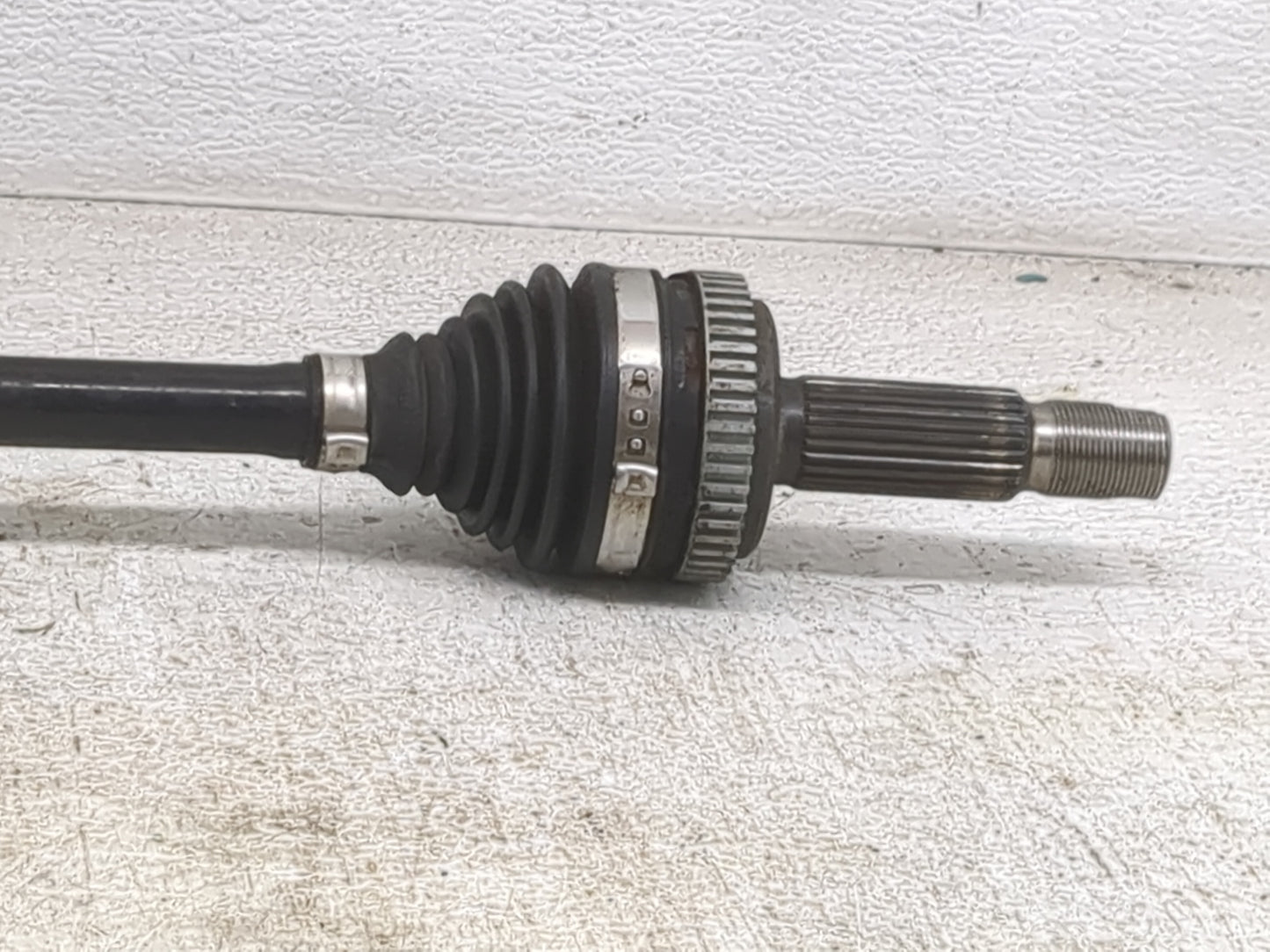 2016-2021 Hyundai Tucson Axle Shaft Rear Driver Cv C/v 1428424 - Oemusedautoparts1.com