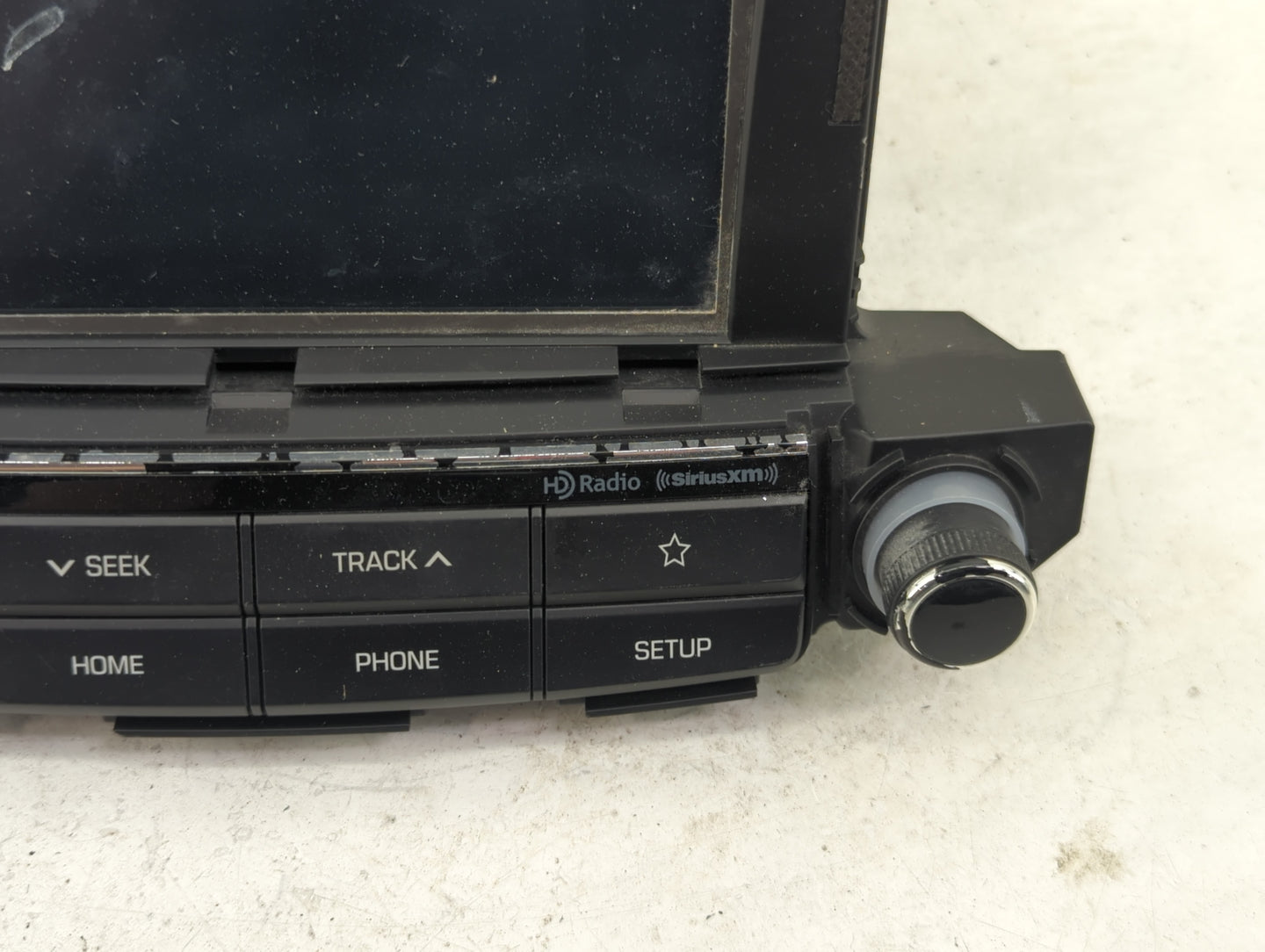 2018 Hyundai Tucson Radio AM FM Cd Player Receiver Replacement P/N:96160-D31004X Fits OEM Used Auto Parts - Oemusedautoparts