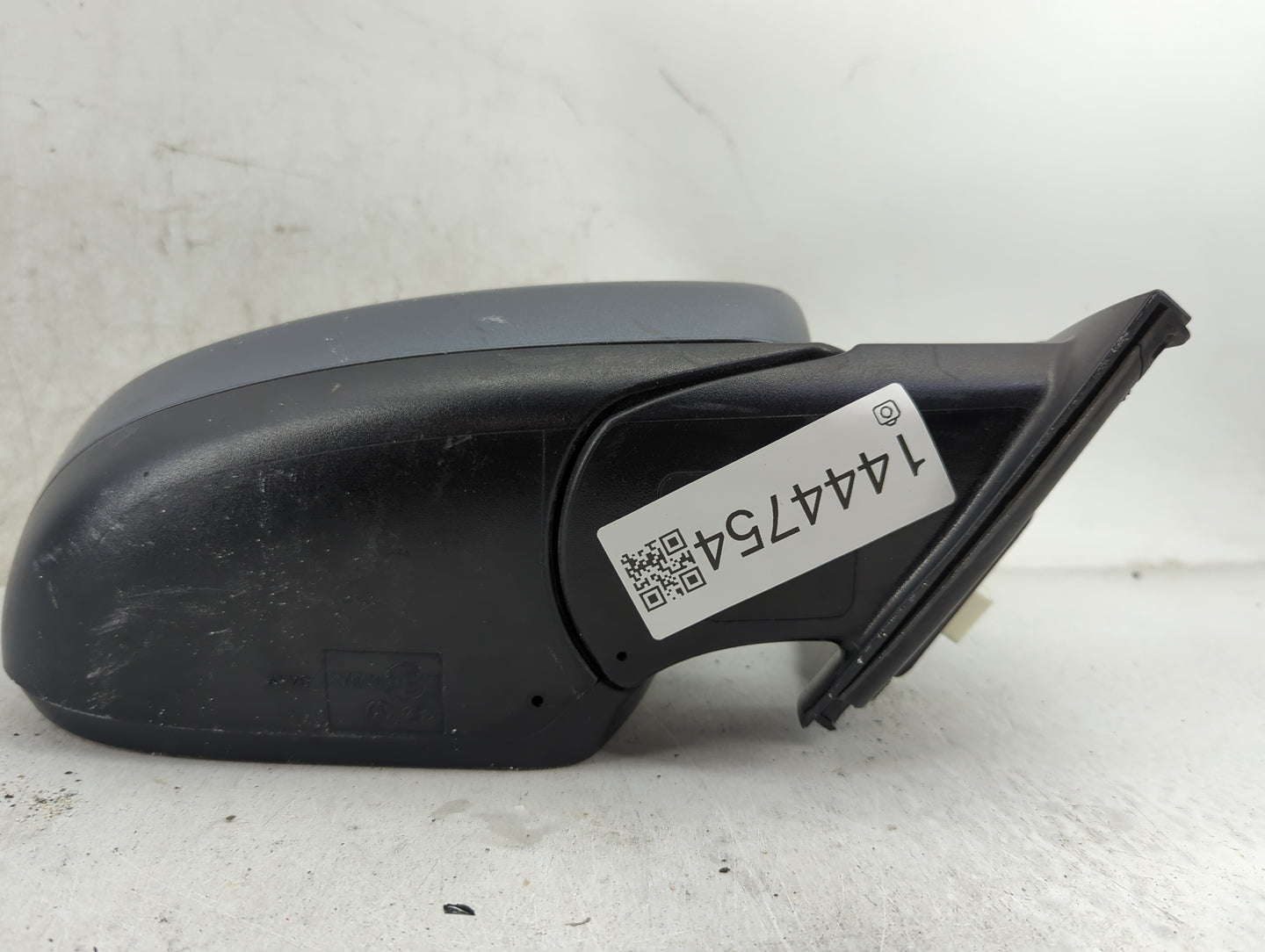 2016-2018 Hyundai Tucson Passenger Side View Mirror - Right Door Mirror OEM Used - Oemusedautoparts1.com
