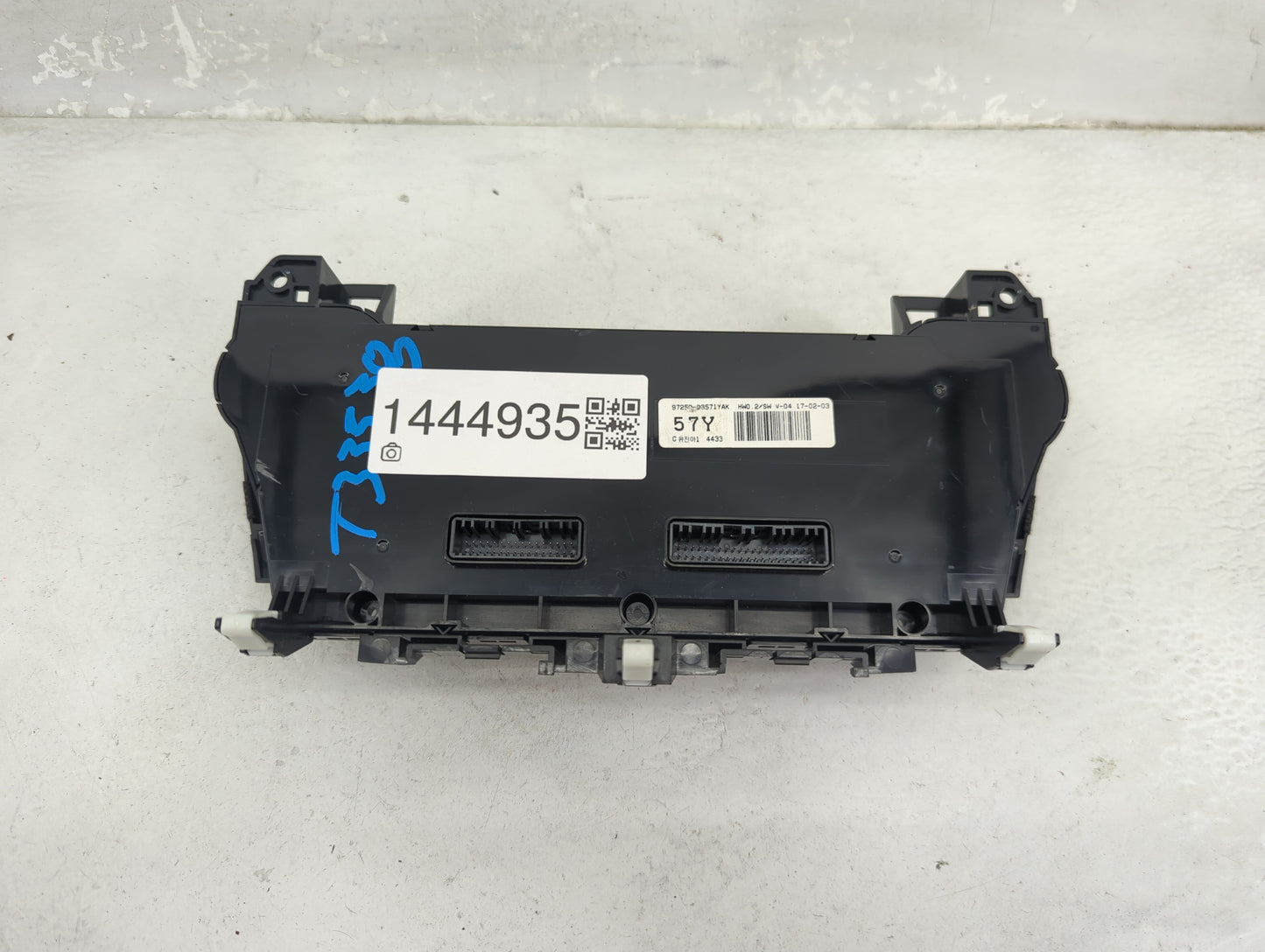 2016-2018 Hyundai Tucson Climate Control Module Temperature AC/Heater Replacement P/N:97250-D3571YAK Fits Fits 2016 2017 201