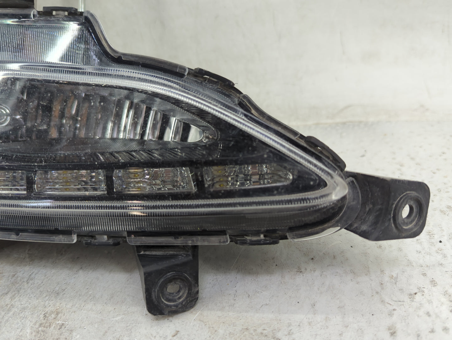 2016-2018 Hyundai Tucson Driver Left Oem Front Light Lamp Black - Oemusedautoparts1.com