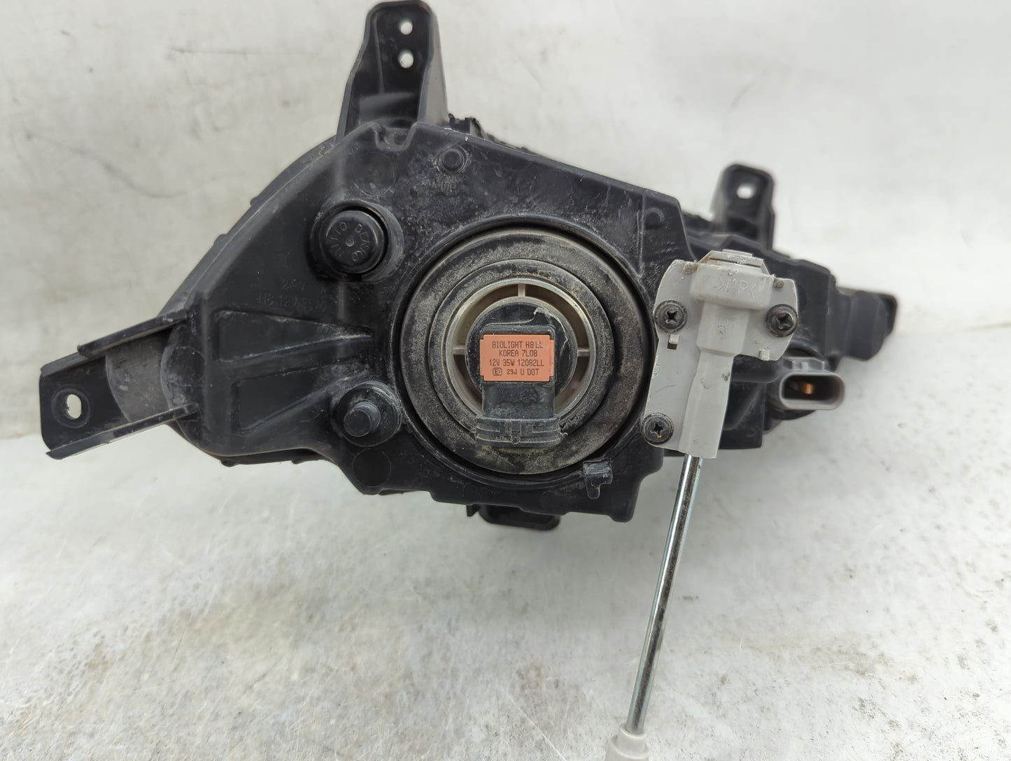 2016-2018 Hyundai Tucson Driver Left Oem Front Light Lamp Black - Oemusedautoparts1.com