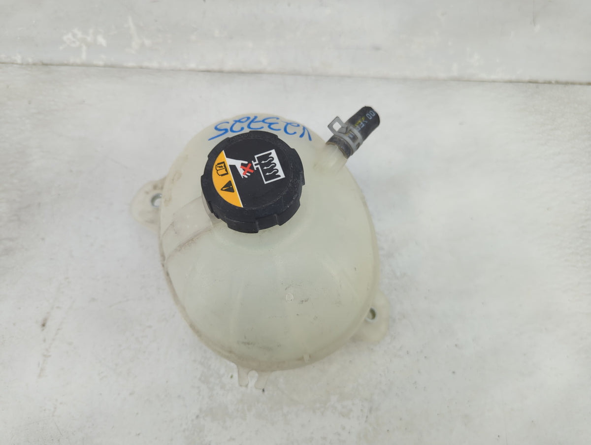 2016-2021 Hyundai Tucson Radiator Coolant Overflow Expansion Tank Bottle 1465706 - Oemusedautoparts1.com