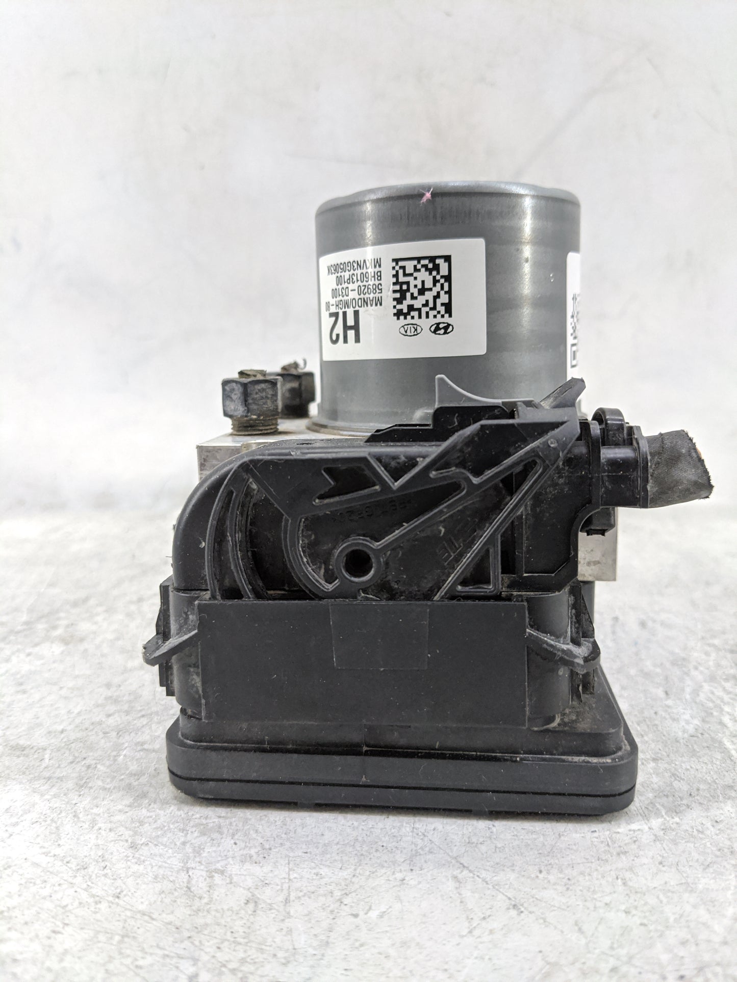 2016-2018 Hyundai Tucson ABS Pump Control Module Replacement P/N:58920-D3100 BE6003P100, 58920-D3108 Fits Fits 2016 2017 201