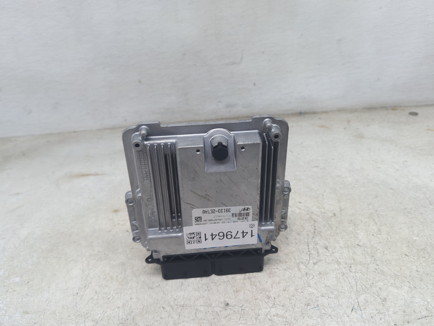 2016-2018 Hyundai Tucson PCM Engine Control Computer ECU ECM PCU OEM P/N:39133-2ETA8 GGTL-HNUAPS00K00 Fits Fits 2016 2017 20