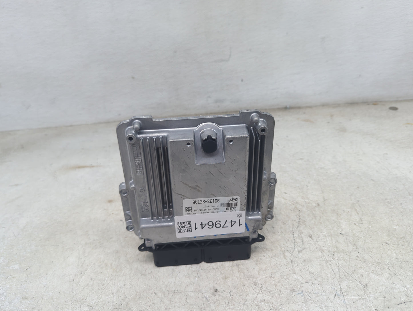 2016-2018 Hyundai Tucson PCM Engine Control Computer ECU ECM PCU OEM P/N:39133-2ETA8 GGTL-HNUAPS00K00 Fits Fits 2016 2017 20
