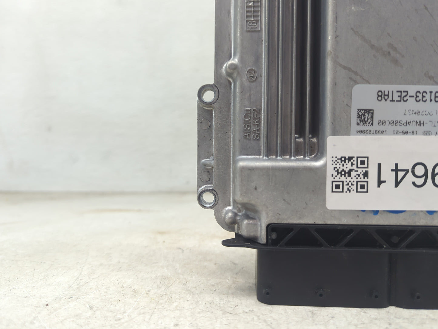 2016-2018 Hyundai Tucson PCM Engine Control Computer ECU ECM PCU OEM P/N:39133-2ETA8 GGTL-HNUAPS00K00 Fits Fits 2016 2017 20