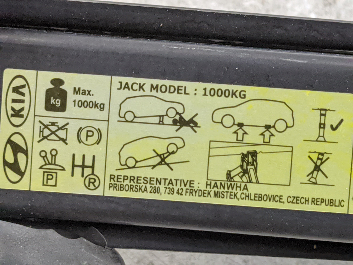 2018 Hyundai Tucson Spare Scissor Car Jack 1480138 - Oemusedautoparts1.com