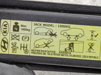 2018 Hyundai Tucson Spare Scissor Car Jack 1480138 - Oemusedautoparts1.com