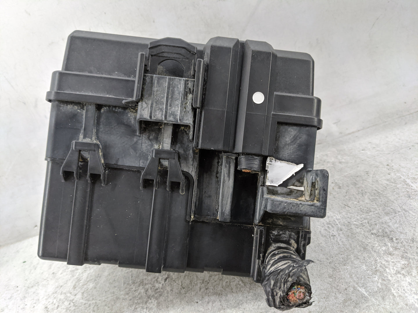 2016-2018 Hyundai Tucson Fusebox Fuse Box Panel Relay Module P/N:91941-D3023 91431-D3162 Fits Fits 2016 2017 2018 OEM Used A