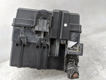 2016-2018 Hyundai Tucson Fusebox Fuse Box Panel Relay Module P/N:91941-D3023 91431-D3162 Fits Fits 2016 2017 2018 OEM Used Auto Parts