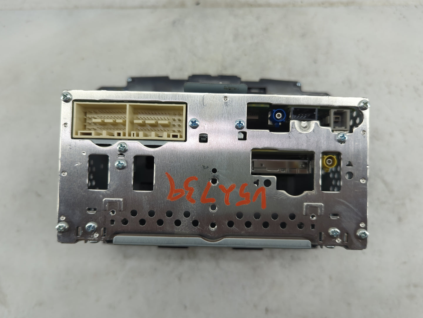 2018 Hyundai Tucson Radio AM FM Cd Player Receiver Replacement P/N:96160-D31004X ADB40D3AN, TQ8-ADB40D3AN Fits OEM Used Auto