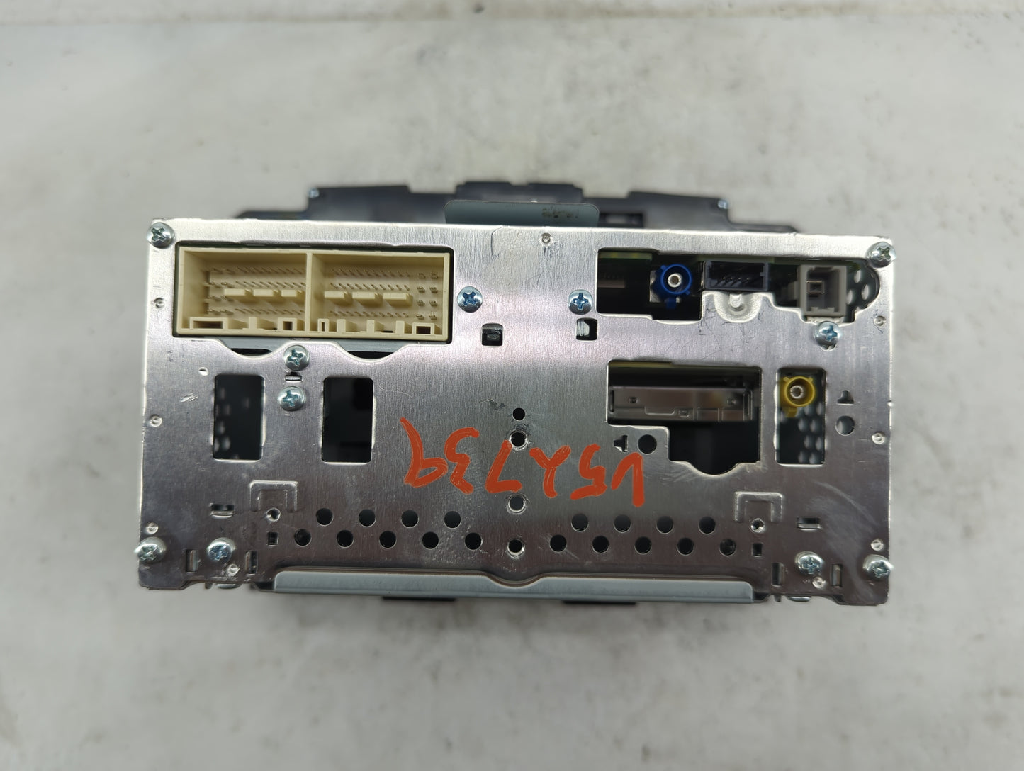 2018 Hyundai Tucson Radio AM FM Cd Player Receiver Replacement P/N:96160-D31004X ADB40D3AN, TQ8-ADB40D3AN Fits OEM Used Auto