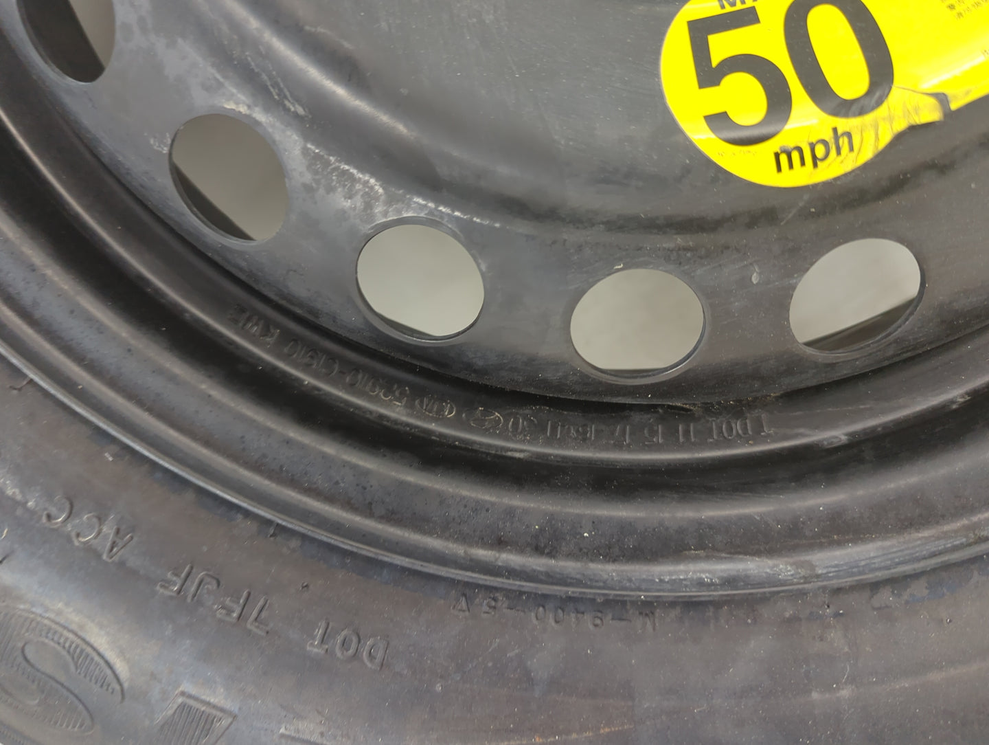 2016-2021 Hyundai Tucson Spare Donut Tire Wheel Rim Oem 1486951 - Oemusedautoparts1.com