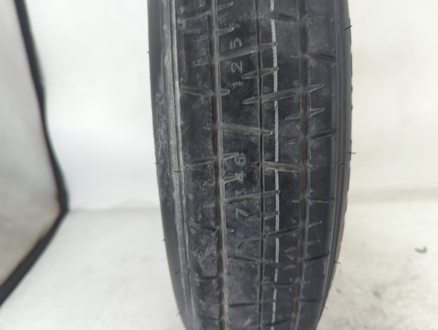 2016-2021 Hyundai Tucson Spare Donut Tire Wheel Rim Oem 1486951 - Oemusedautoparts1.com