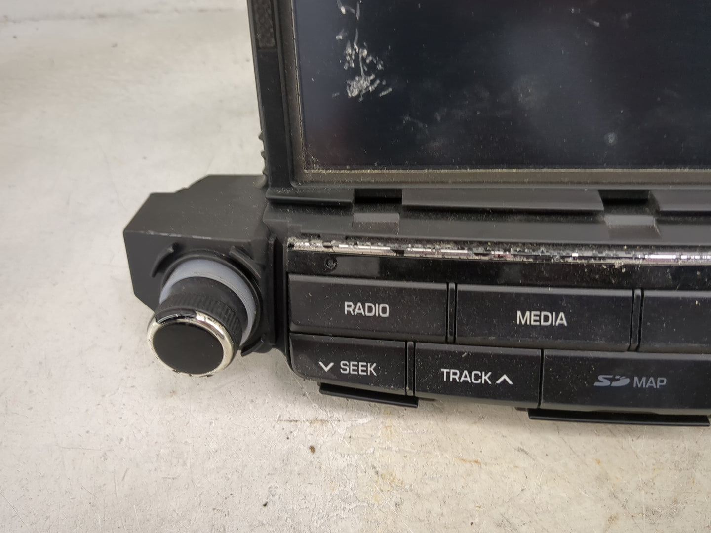 2017-2018 Hyundai Tucson Radio AM FM Cd Player Receiver Replacement P/N:96560-D33504X ATC42D3AN, TQ8-ATC42D3AN Fits Fits 201