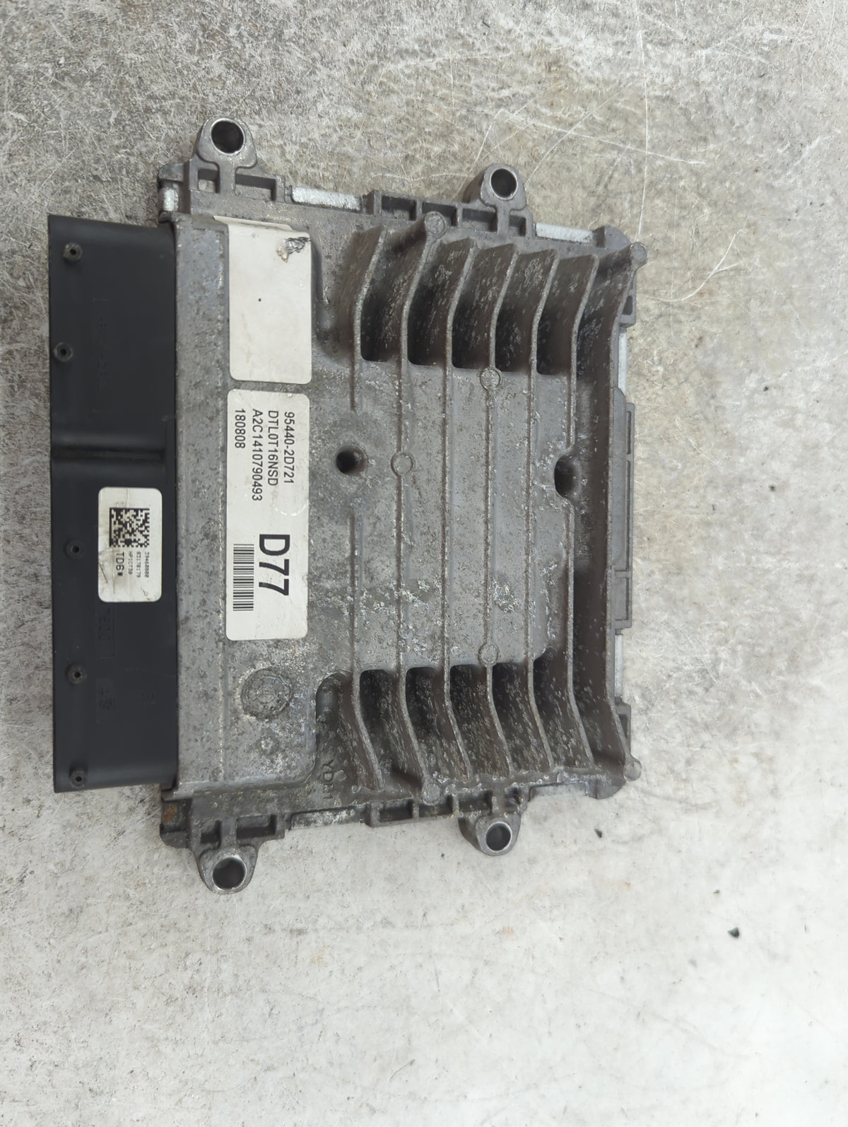 2016-2018 Hyundai Tucson PCM Engine Control Computer ECU ECM PCU OEM P/N:95440-2D721 95441-2D721 Fits Fits 2016 2017 2018 OE