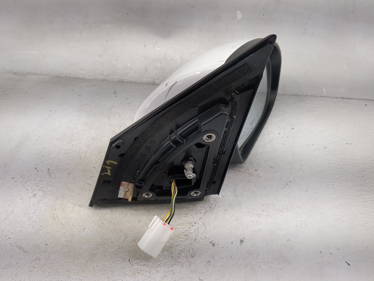 2016-2018 Hyundai Tucson Passenger Side View Mirror - Right Door Mirror OEM Used - Oemusedautoparts1.com