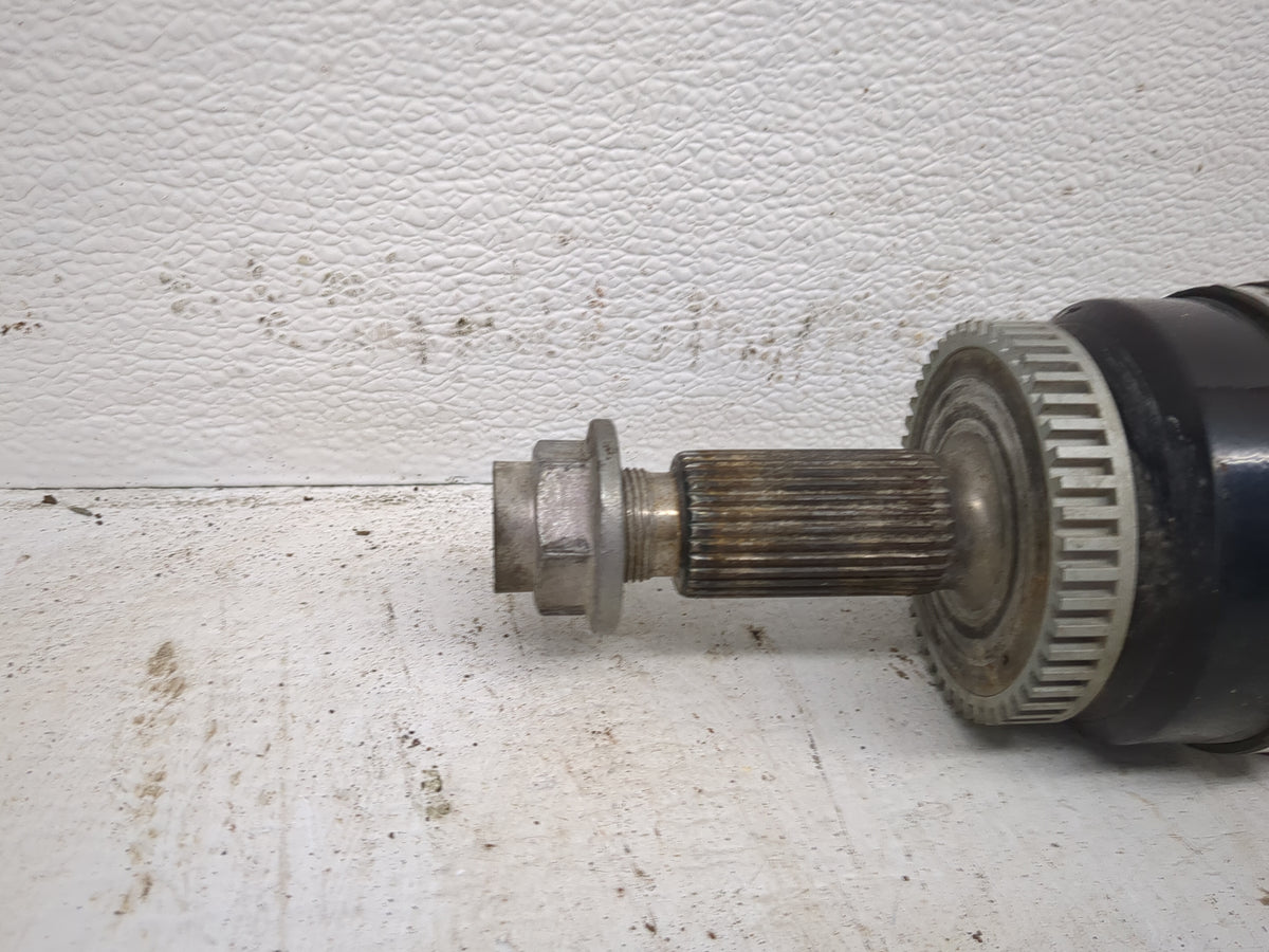 2016-2018 Hyundai Tucson Axle Shaft Front Driver Cv C/v 1520902 - Oemusedautoparts1.com