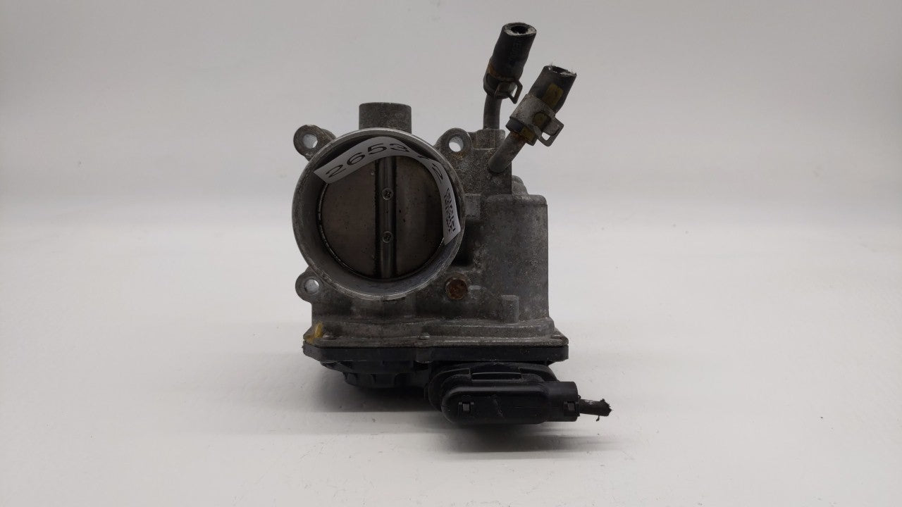 2014-2018 Hyundai Tucson Throttle Body P/N:35100-2E000 Fits Fits 2011 2012 2013 2014 2015 2016 2017 2018 2019 OEM Used Auto 