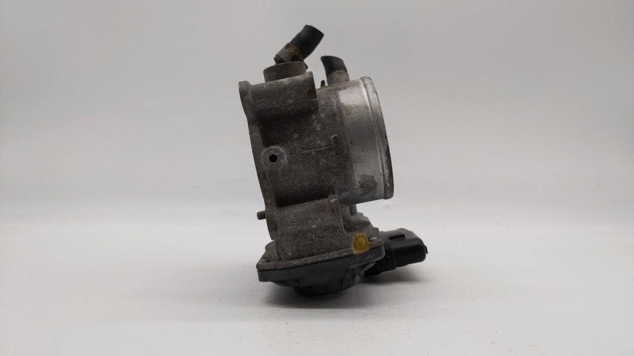 2014-2018 Hyundai Tucson Throttle Body P/N:35100-2E000 Fits Fits 2011 2012 2013 2014 2015 2016 2017 2018 2019 OEM Used Auto 