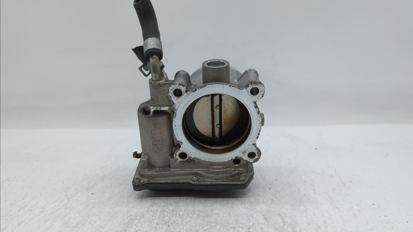 2014-2018 Hyundai Tucson Throttle Body P/N:35100-2E710 35100-2E000 Fits Fits 2011 2012 2013 2014 2015 2016 2017 2018 2019 OE