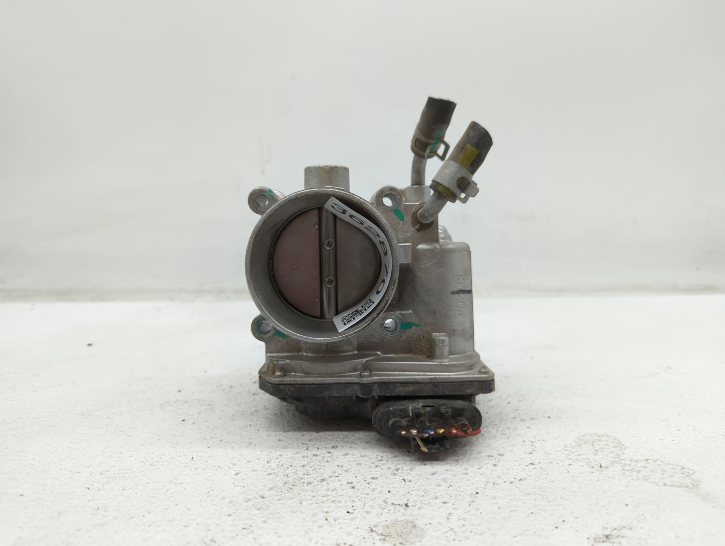 2014-2018 Hyundai Tucson Throttle Body P/N:35100-2E000 1302150124 Fits Fits 2011 2012 2013 2014 2015 2016 2017 2018 2019 OEM