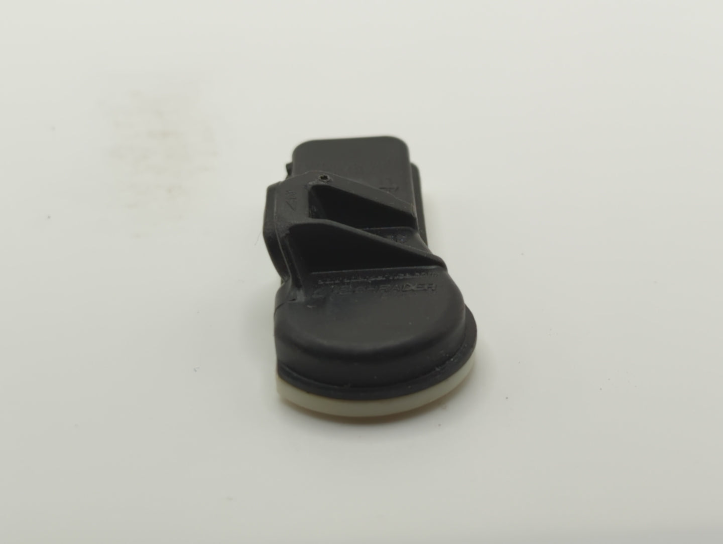 2018 Hyundai Tucson Tire Pressure Monitoring System Sensor Tpms - Oemusedautoparts1.com