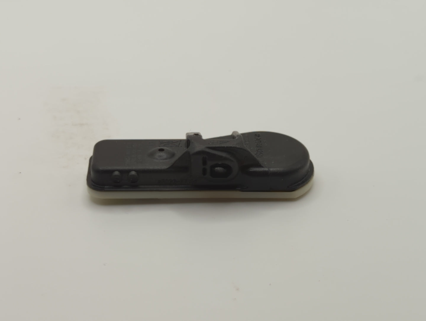 2018 Hyundai Tucson Tire Pressure Monitoring System Sensor Tpms - Oemusedautoparts1.com