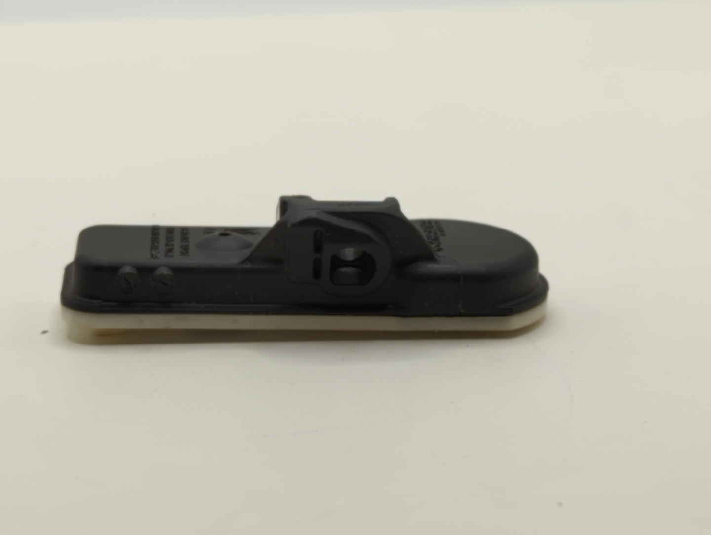 2018 Hyundai Tucson Tire Pressure Monitoring System Sensor Tpms - Oemusedautoparts1.com