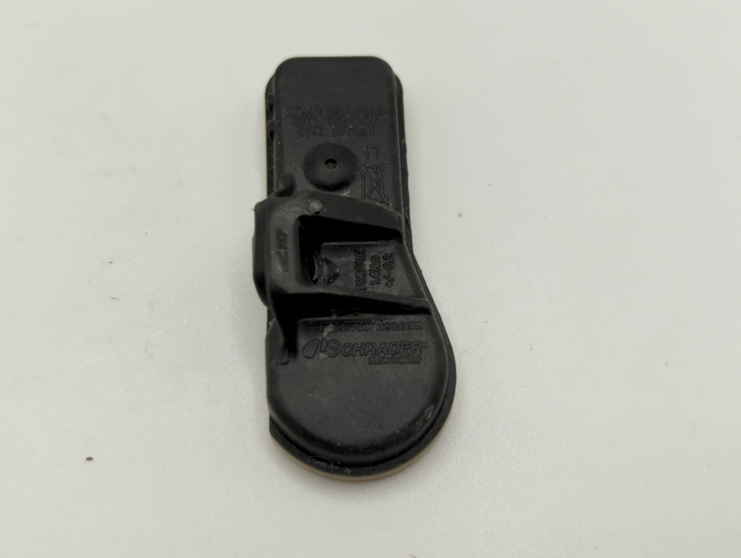 2018 Hyundai Tucson Tire Pressure Monitoring System Sensor Tpms - Oemusedautoparts1.com
