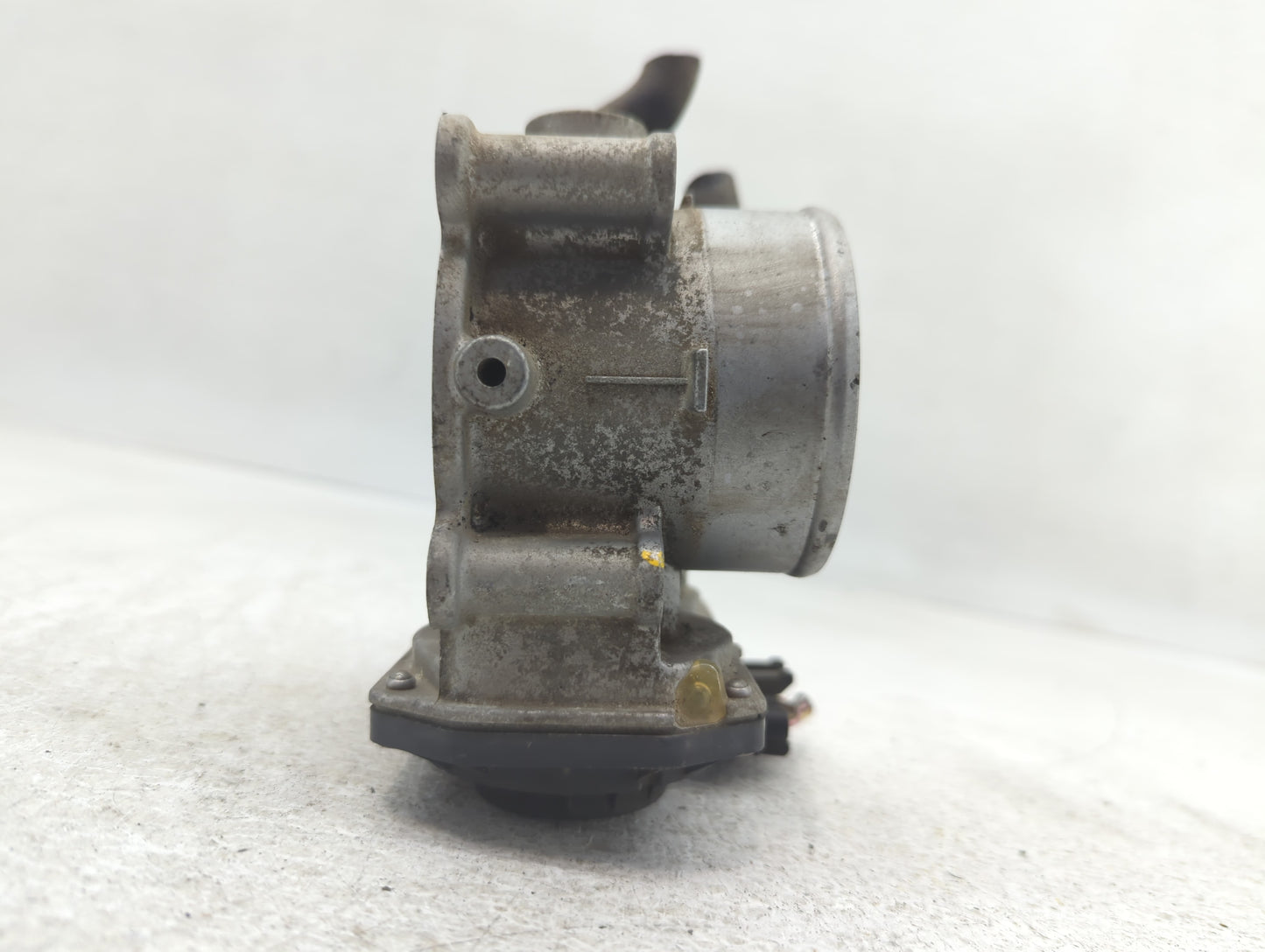 2014-2021 Hyundai Tucson Throttle Body P/N:35100-2E000 Fits Fits 2011 2012 2013 2014 2015 2016 2017 2018 2019 2020 2021 OEM 