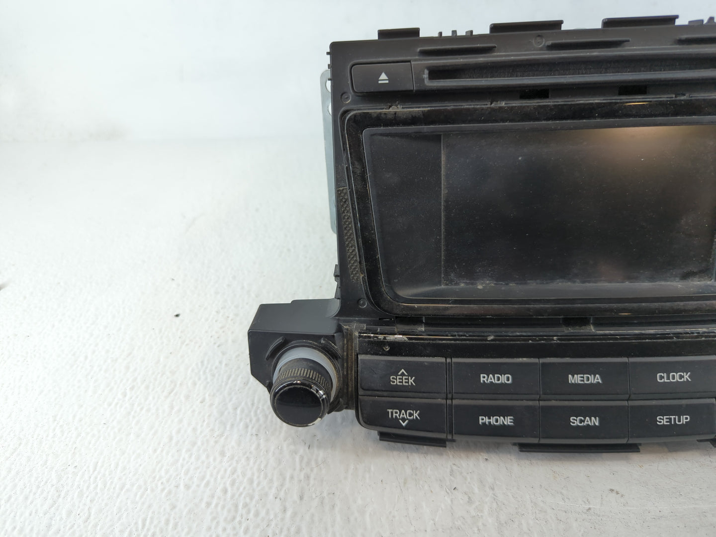 2018 Hyundai Tucson Radio AM FM Cd Player Receiver Replacement P/N:96180-D33004X Fits OEM Used Auto Parts - Oemusedautoparts