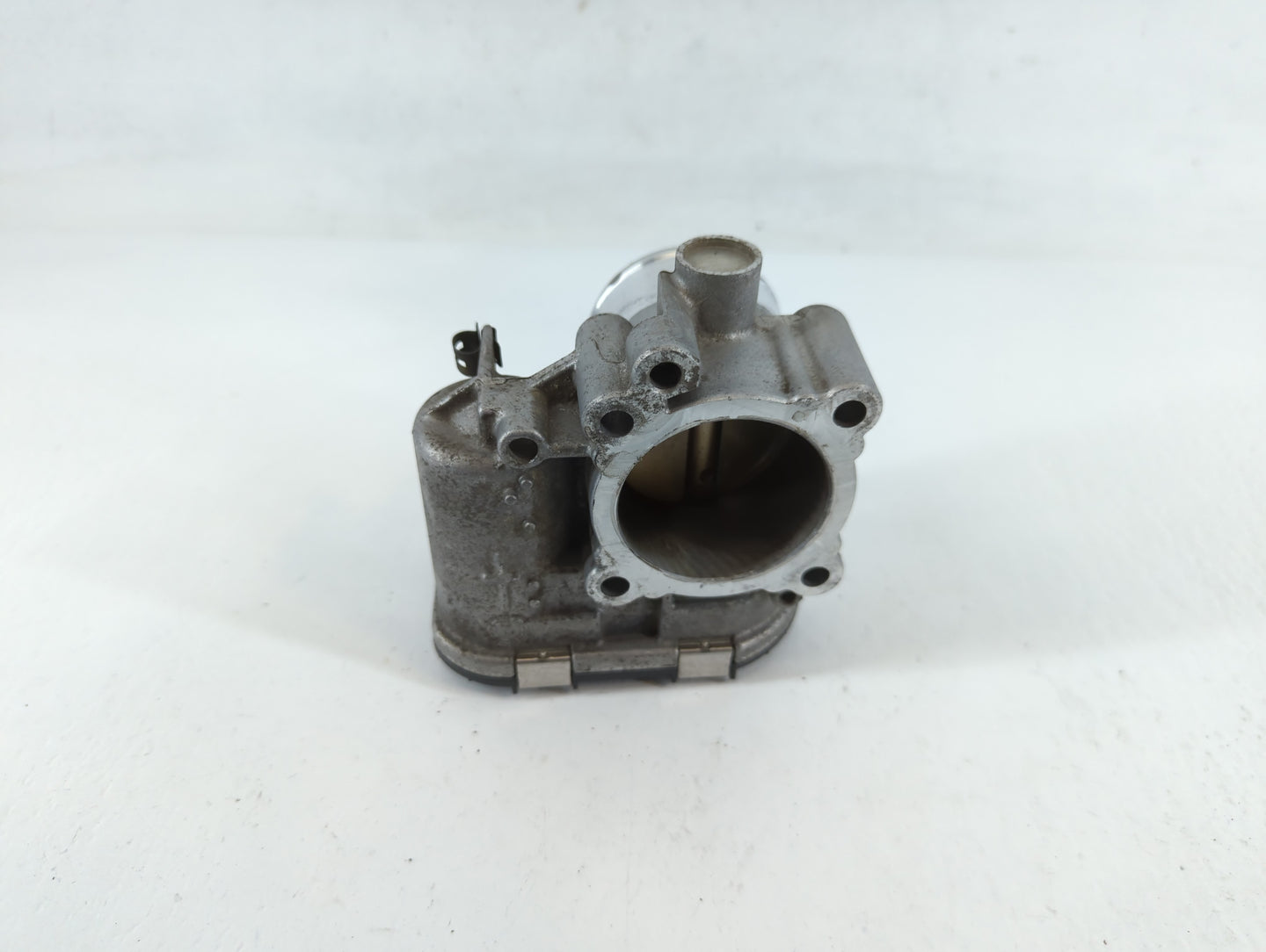 2016-2018 Hyundai Tucson Throttle Body P/N:7S7G-9F9910-CA Fits Fits 2015 2016 2017 2018 2019 2020 2021 2022 OEM Used Auto Pa
