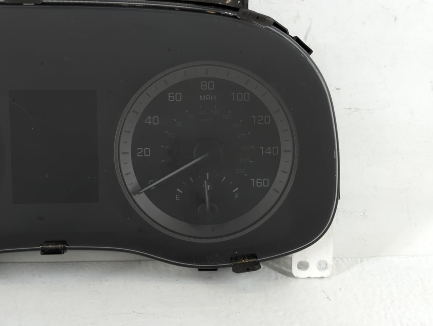 2018 Hyundai Tucson Instrument Cluster Speedometer Gauges P/N:94001-D3330 Fits OEM Used Auto Parts - Oemusedautoparts1.com