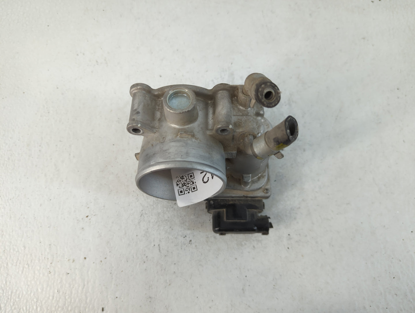 2014-2021 Hyundai Tucson Throttle Body P/N:35100-2E000 Fits Fits 2011 2012 2013 2014 2015 2016 2017 2018 2019 2020 2021 OEM 