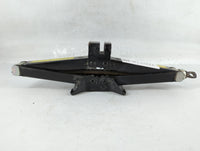 2018 Hyundai Tucson Spare Scissor Car Jack 760718 - Oemusedautoparts1.com