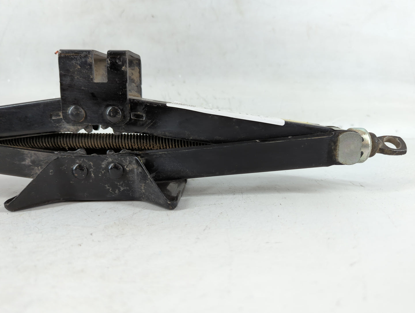 2018 Hyundai Tucson Spare Scissor Car Jack 760718 - Oemusedautoparts1.com