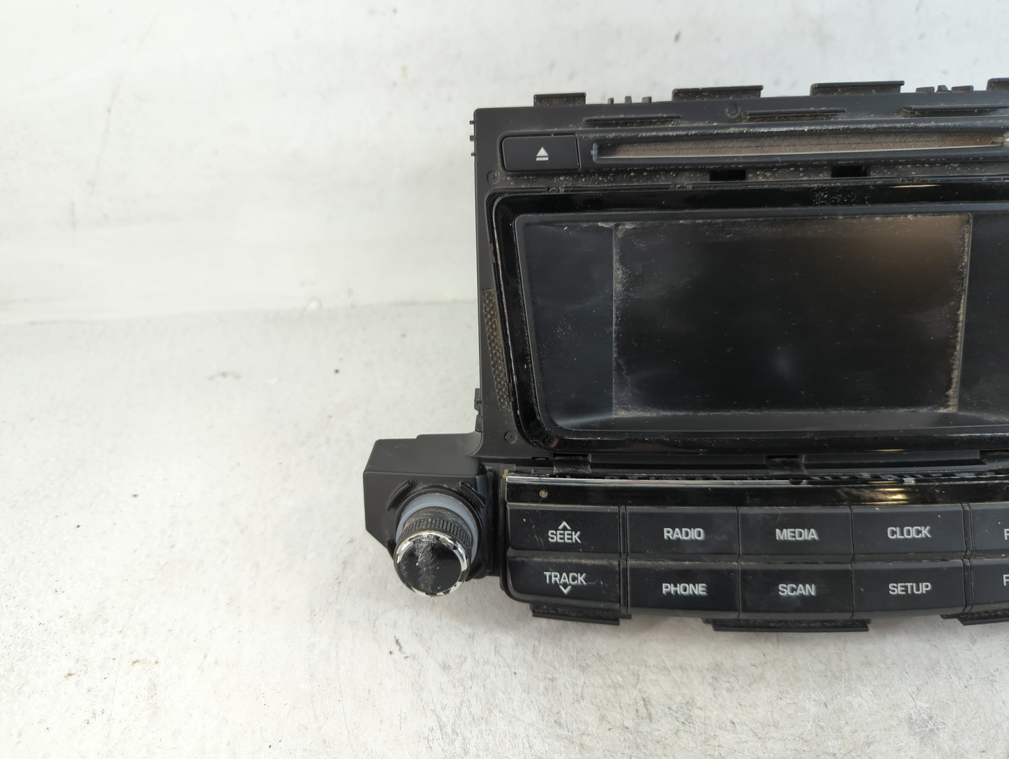 2018-2018 Hyundai Tucson Am Fm Cd Player Radio Receiver - Oemusedautoparts1.com