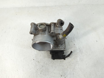 2014-2021 Hyundai Tucson Throttle Body P/N:35100-2E000 Fits Fits 2011 2012 2013 2014 2015 2016 2017 2018 2019 2020 2021 OEM Used Auto Parts