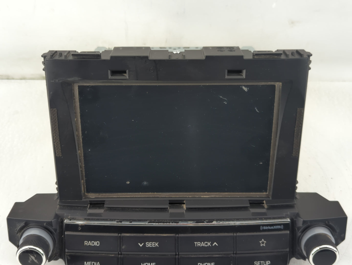 2017-2018 Hyundai Tucson Radio AM FM Cd Player Receiver Replacement P/N:96160-D30004X Fits Fits 2017 2018 OEM Used Auto Part