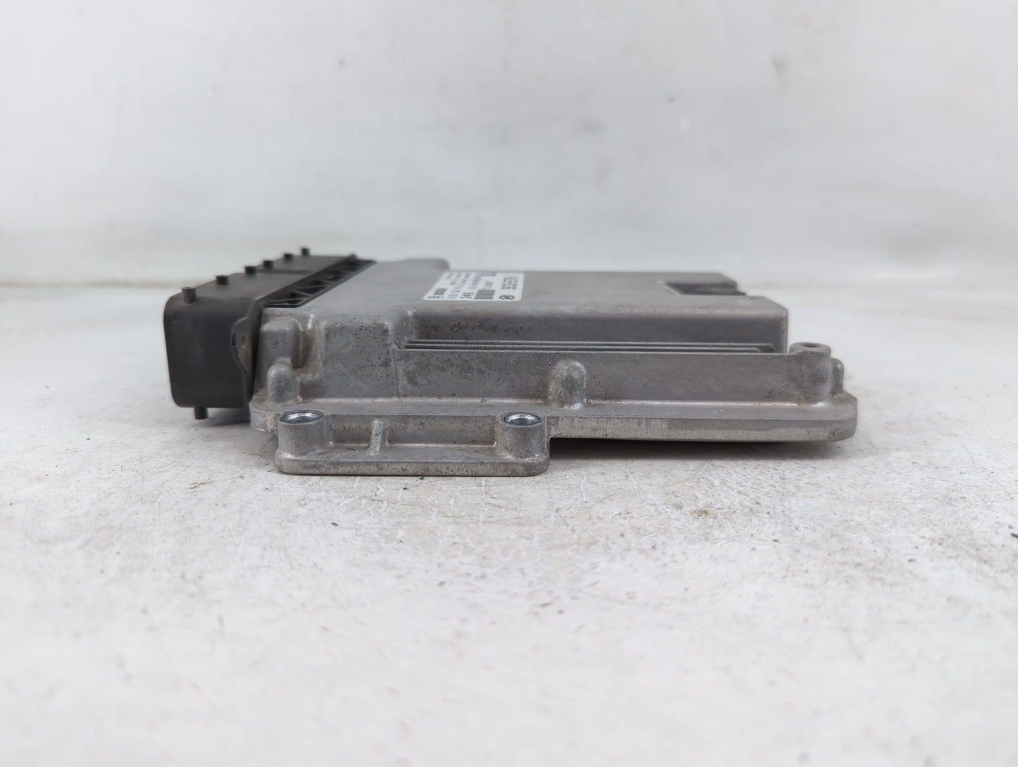 2016-2018 Hyundai Tucson PCM Engine Control Computer ECU ECM PCU OEM P/N:0 261 S20 745 39133-2ETA9 Fits Fits 2016 2017 2018 